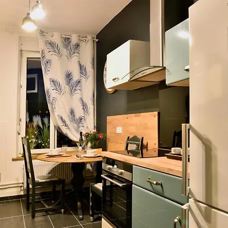 Moonlove, Spa/sauna Et Jacuzzi Privés, Charme Et Détente. Nancy