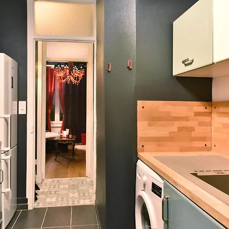 Moonlove, Spa/sauna Et Jacuzzi Privés, Charme Et Détente. Nancy
