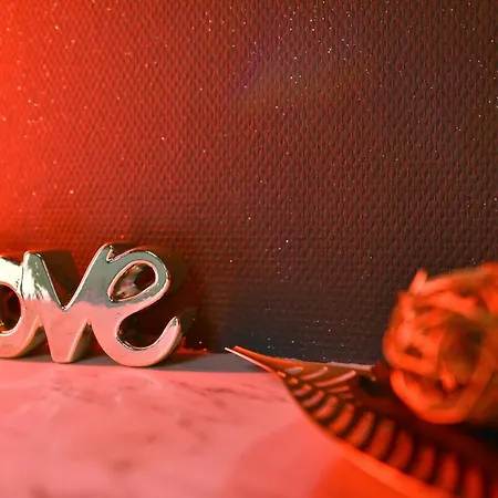 Moonlove, Spa/sauna Et Jacuzzi Privés, Charme Et Détente. *